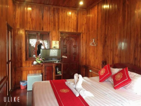 Отель Soutikone Place House 2  Луангпхабанг
